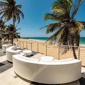The Tryst Beachfront *** San Juan